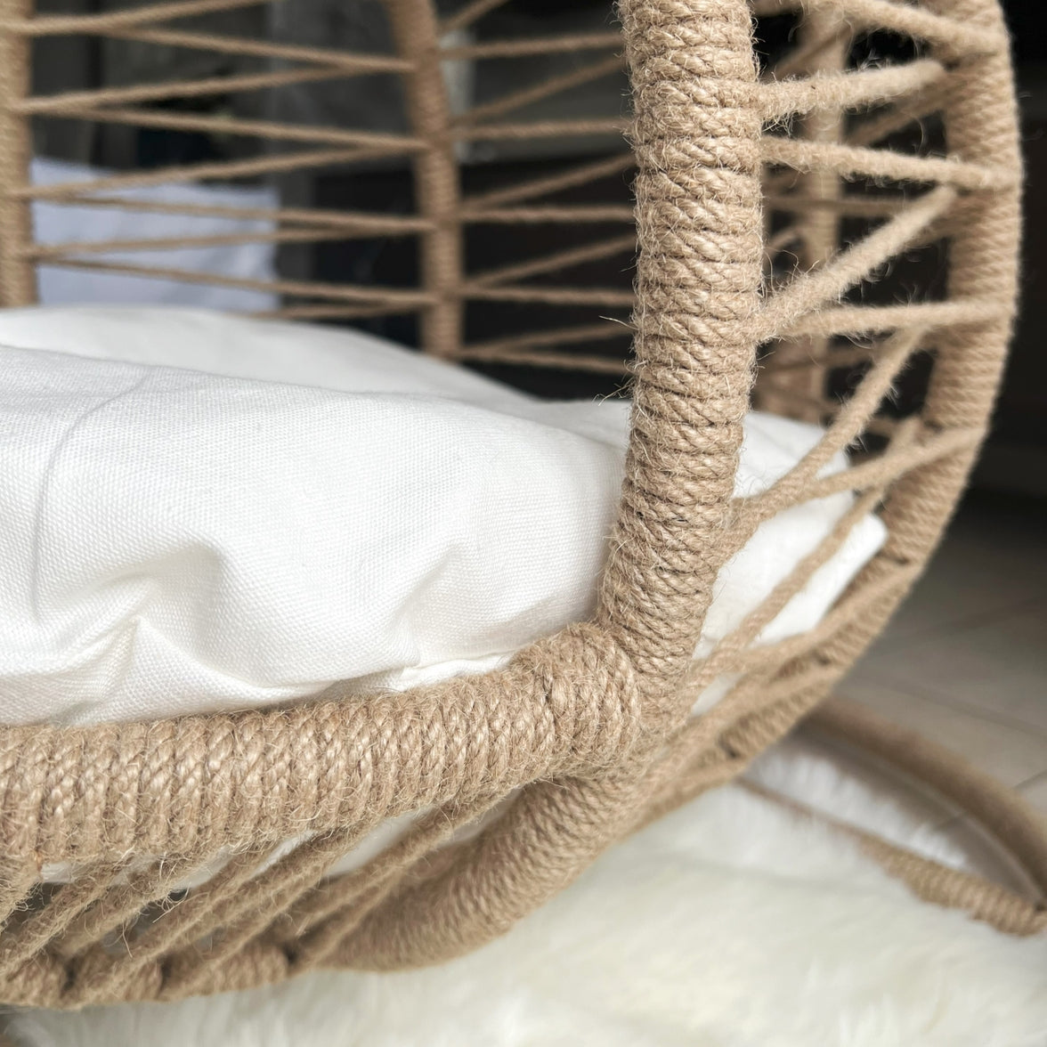 Modern cat swing bed with natural materials